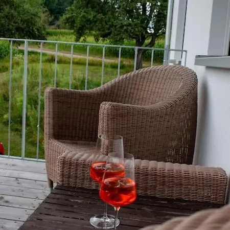 Ferienwohnung Auf Aussiedlerhof Mit Pferdepension * ガイエンホーフェン