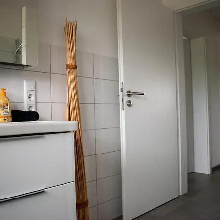アパート Ferienwohnung Auf Aussiedlerhof Mit Pferdepension ガイエンホーフェン